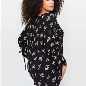 2x Love & Legend adjustable Ruched Sleeve Tunic
